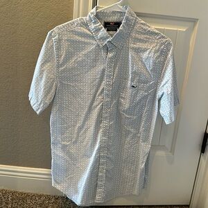 Medium Vineyard Vines collared short sleeve polo